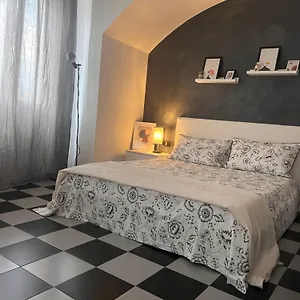 https://canovine-13.it-lombardy.com